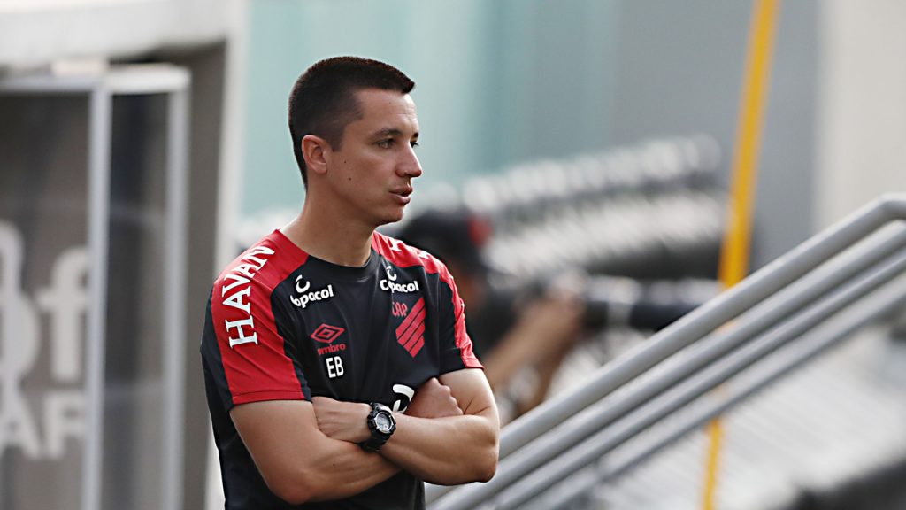 Athletico, Eduardo Barros