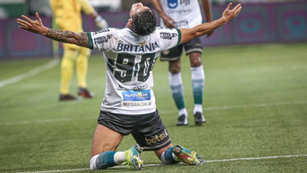 Coritiba, Giovanni Augusto