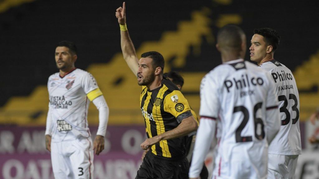 Peñarol x Athletico