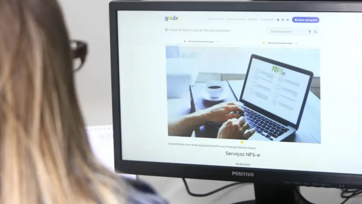 Sua empresa é do Simples? A reforma tributária pode mexer no seu preço antes de mexer no seu imposto