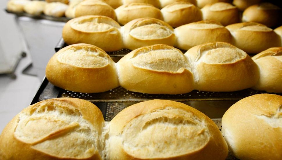 Clima tenso entre Rússia e Ucrânia pode afetar o seu bolso, inclusive no preço do pão nosso de cada dia.