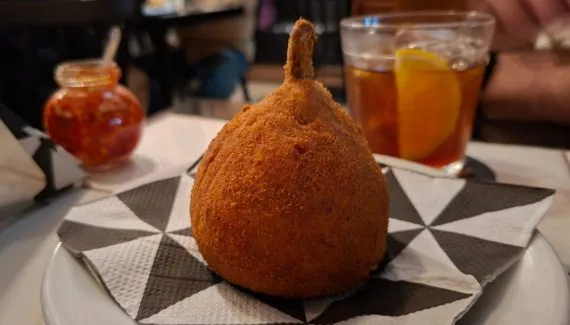 Coxinha-creme do Consulado Central, em Curitiba.