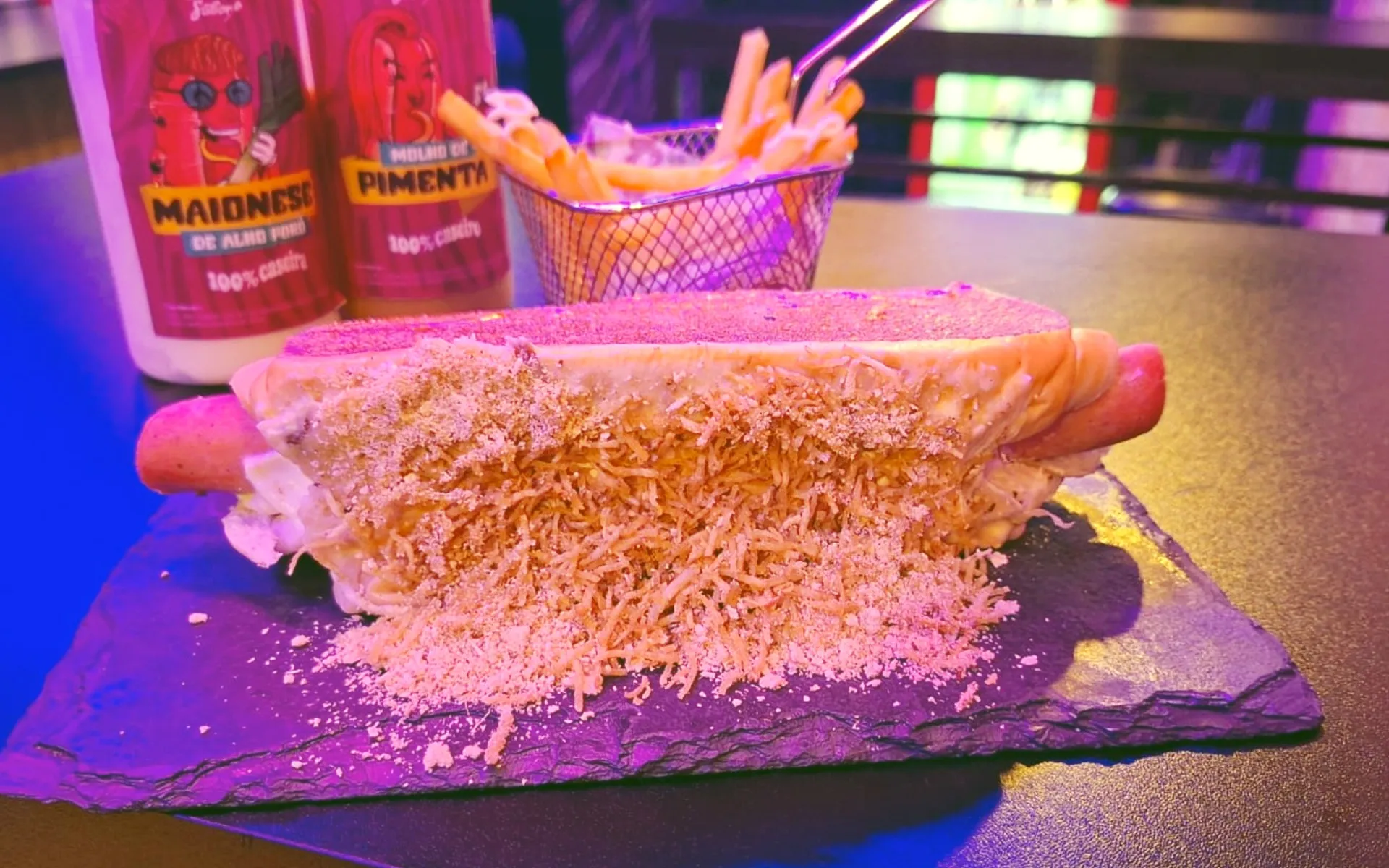 Com dogão gigante e qualidade artesanal, Donas do Sabor travam batalha para manter loja