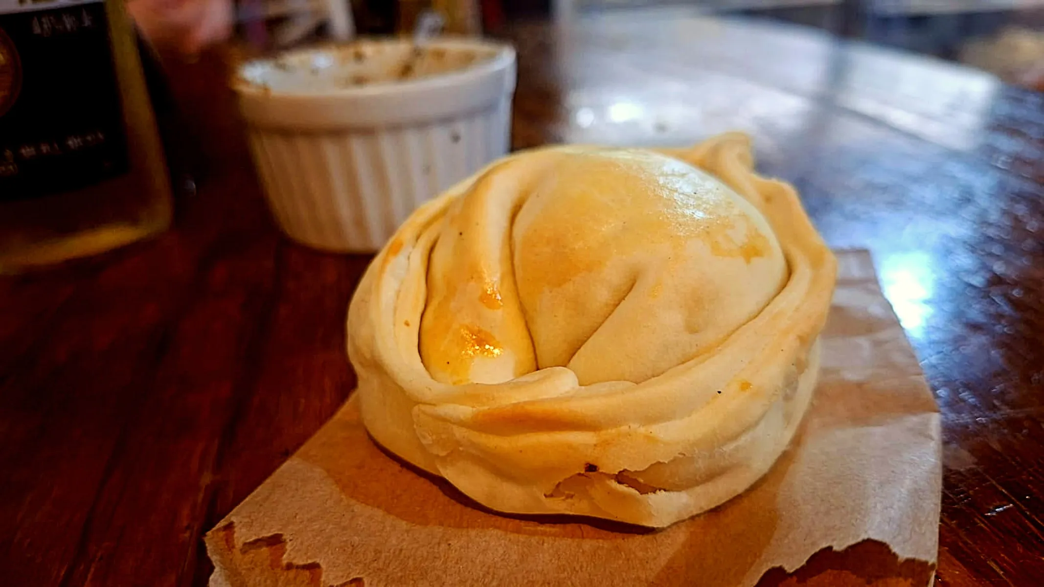As empanadas autênticas da Argentina que conquistaram o Largo da Ordem