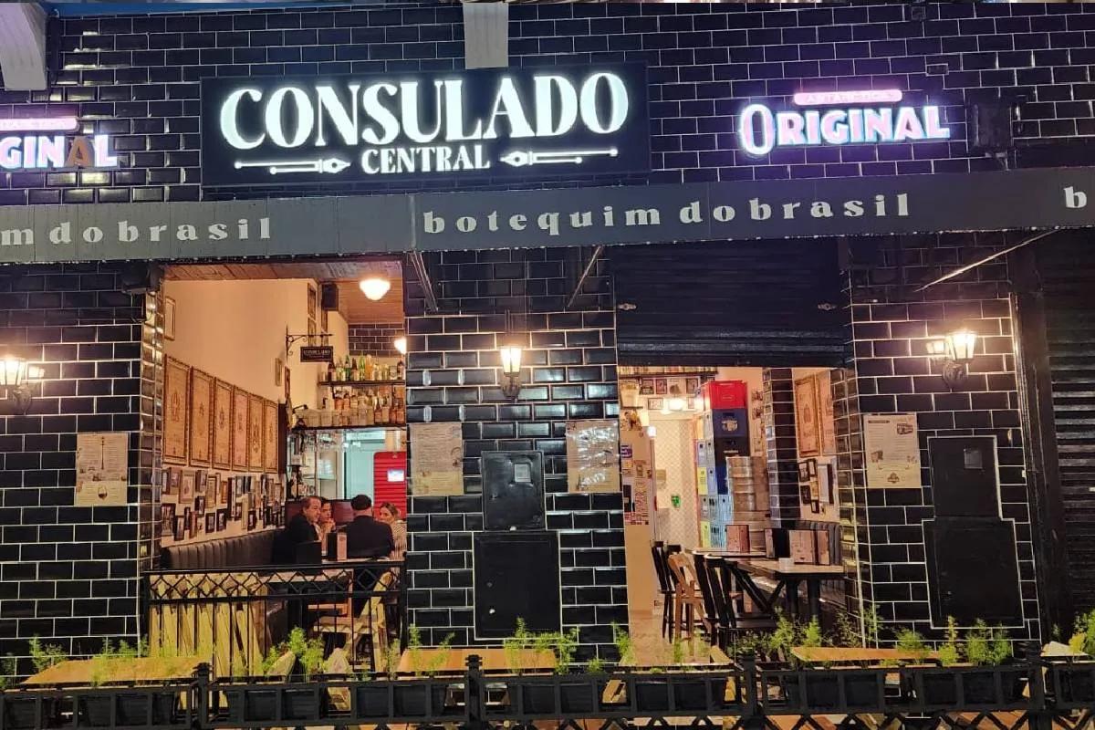 No coração do Centro, um novo consulado da boêmia abre as portas em Curitiba