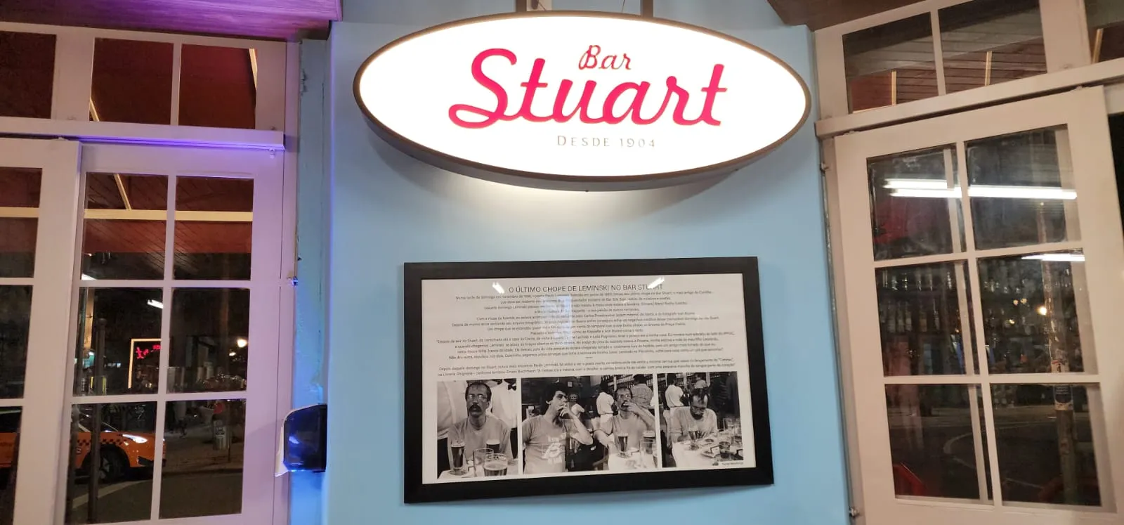 Bar Stuart reabre as portas e resgata mais de um século de história em Curitiba